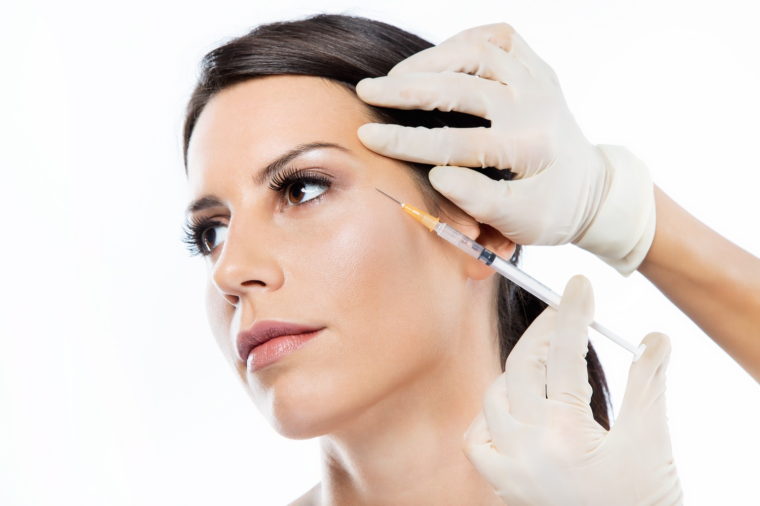beautiful-young-woman-getting-botox-cosmetic-injection
